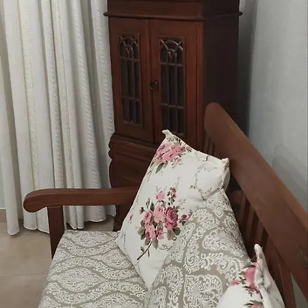 Vintage Garden House Daire